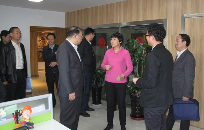 甘肃省商务厅杨志武厅长在通型外N企业调研旉励做“农业一体化l营Qg长生产链? />
    </div>
</div>


        </div>
        <div style=